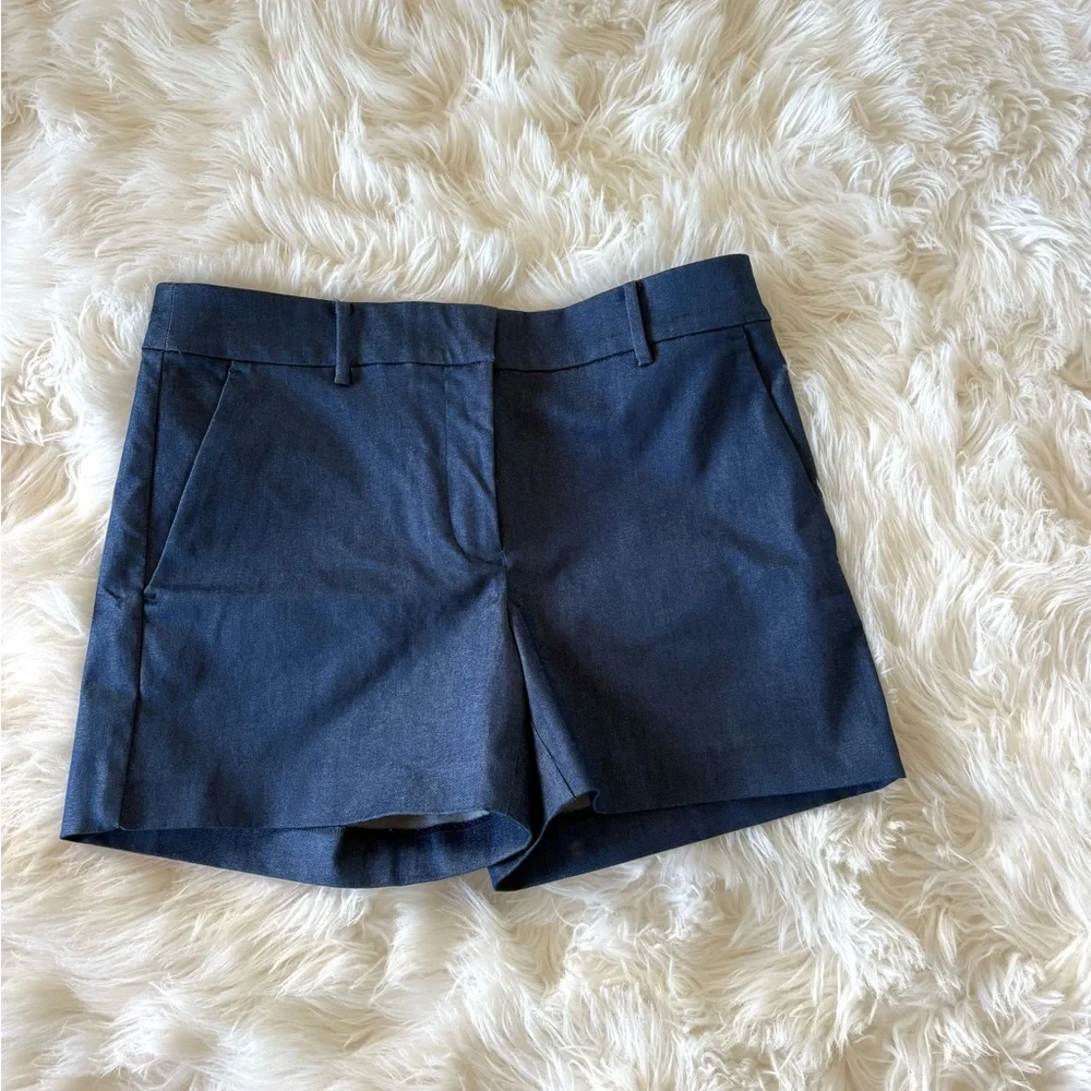 NWT LOFT Riviera Shorts in Sky Chambray